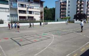 Journée découverte à l'école Urdazuri de Saint Jean de Luz 